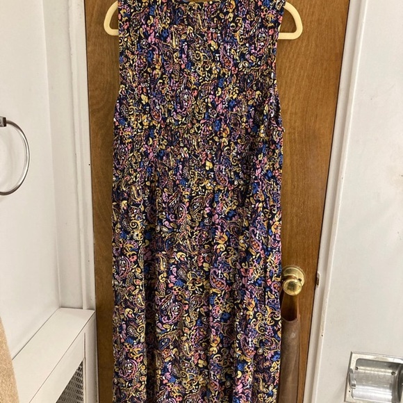 Plus size Women's Croft & Barrow Smocked Midi Dress - Picture 5 of 6